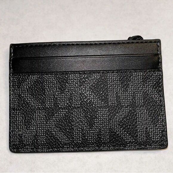 Michael Kors Leather Gray Men's Logo Card Case & Keychain Set - Picture 5 of 8